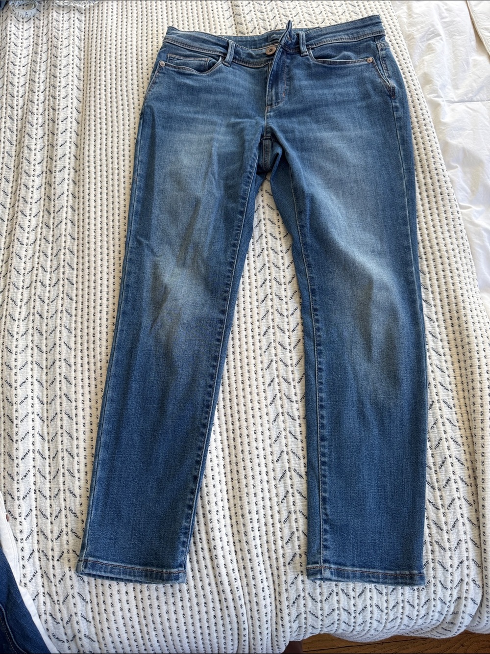 J. Jill Straight-Leg Jeans in Faded Blue Denim